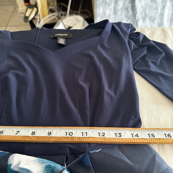 R&M RICHARDS WOMANS HIGH AND LOW SKIRT NAVY BLUE FLORAL SZ 6 - Picture 8 of 9